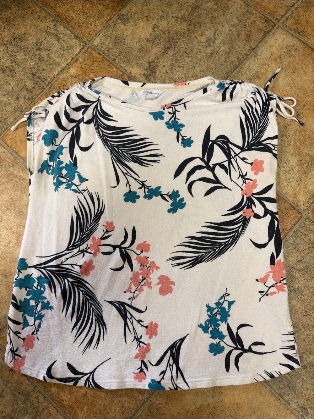 Women’s White Tropical Print top with Pink & Teal Flowers